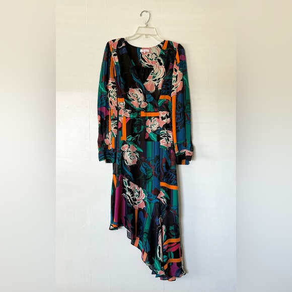 Parker Lorelei Silk Blend Floral Asymmetric long sleeve dress - Picture 5 of 9